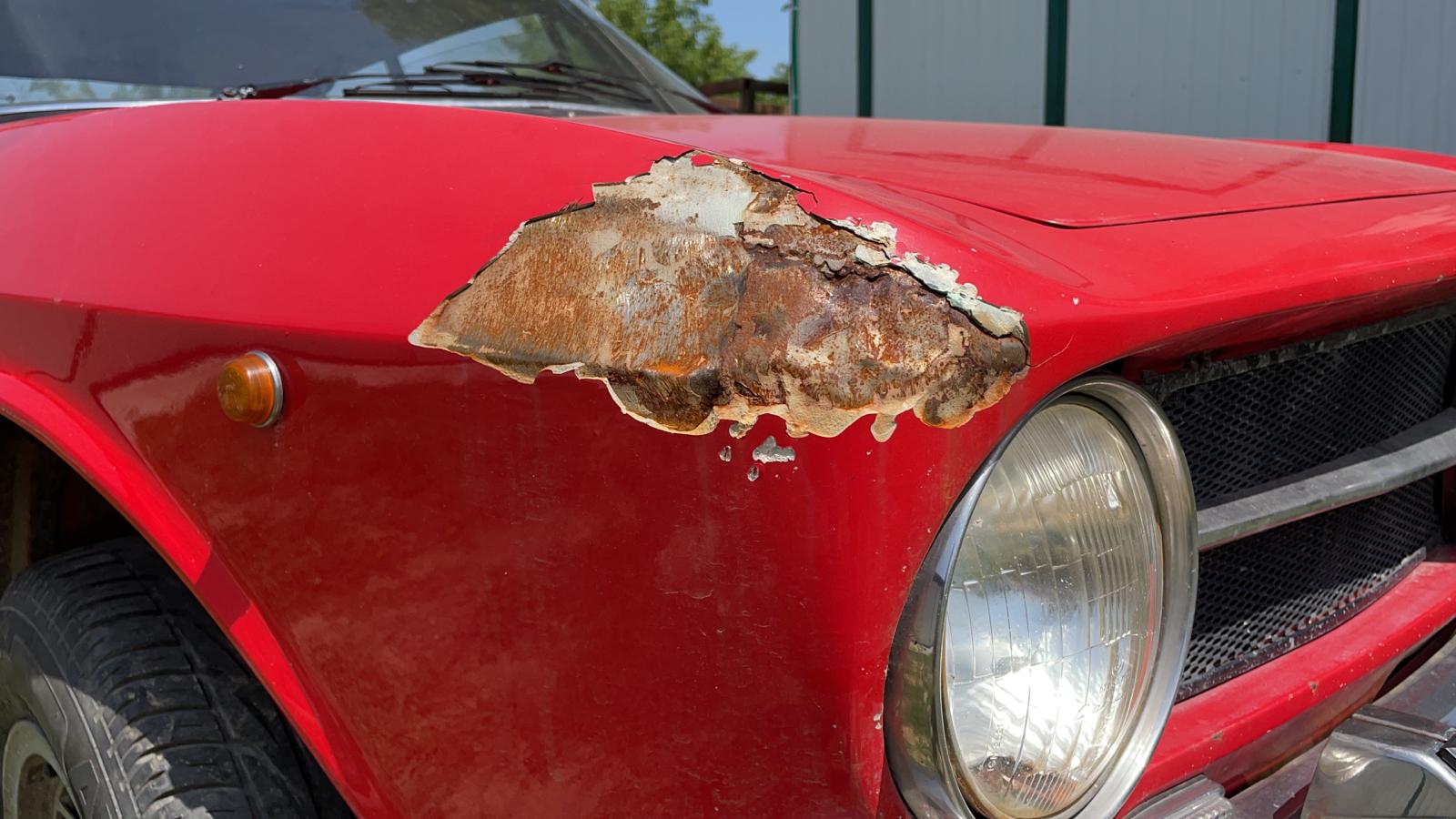 Alfa Romeo Bertone Coupe