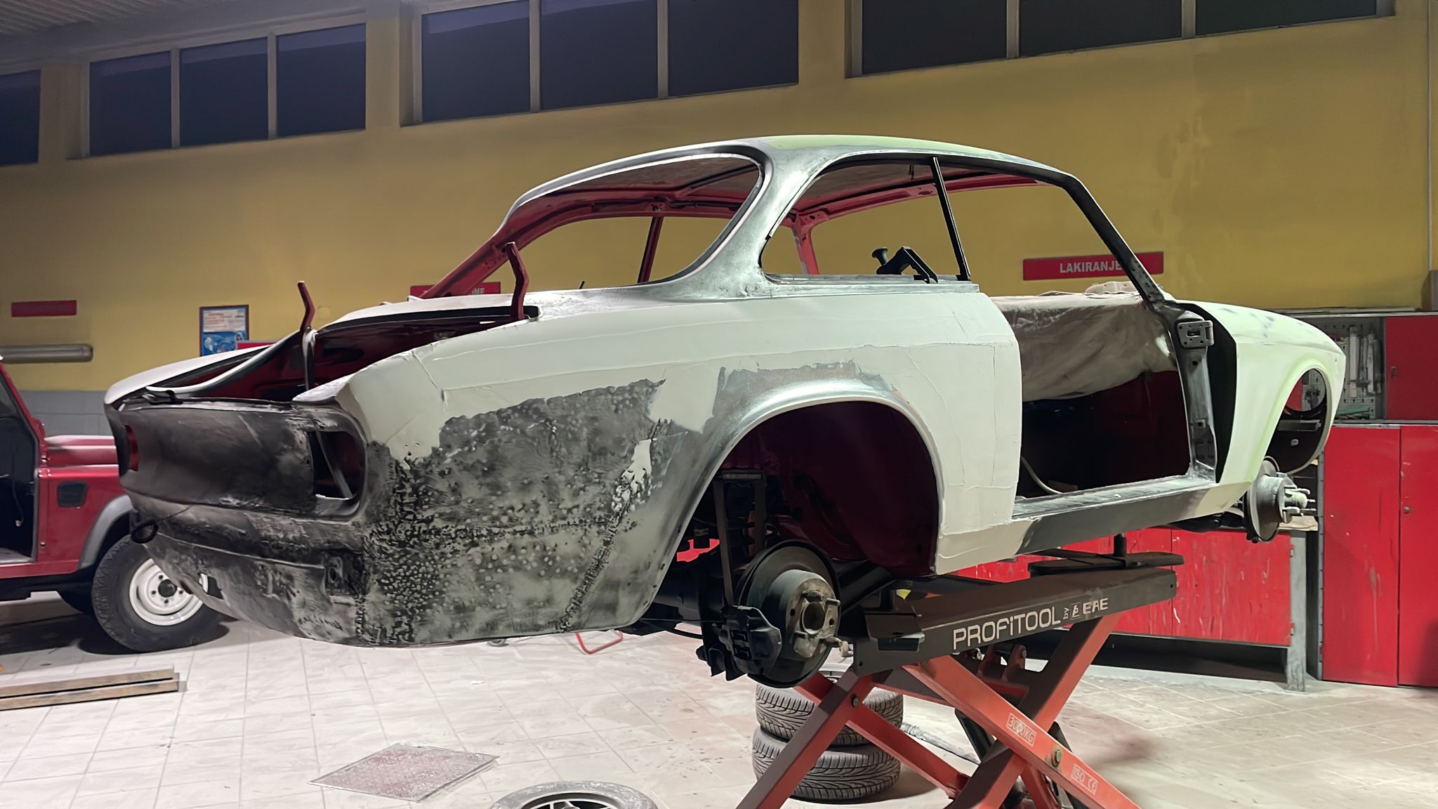 Alfa Romeo Bertone Coupe