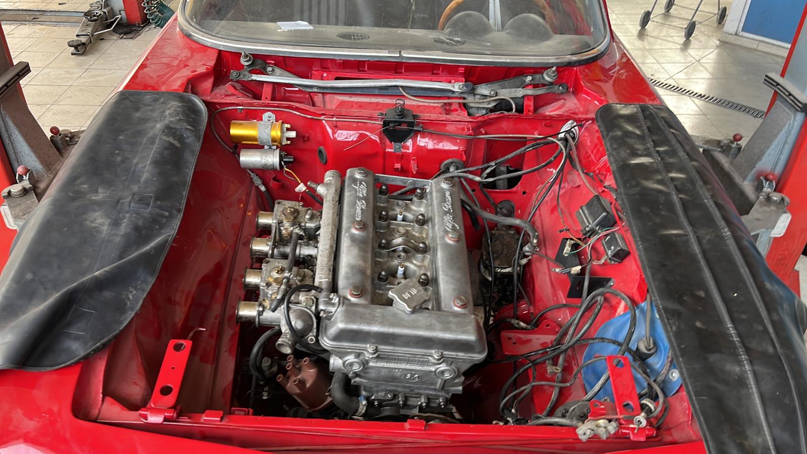 Alfa Romeo Bertone Coupe